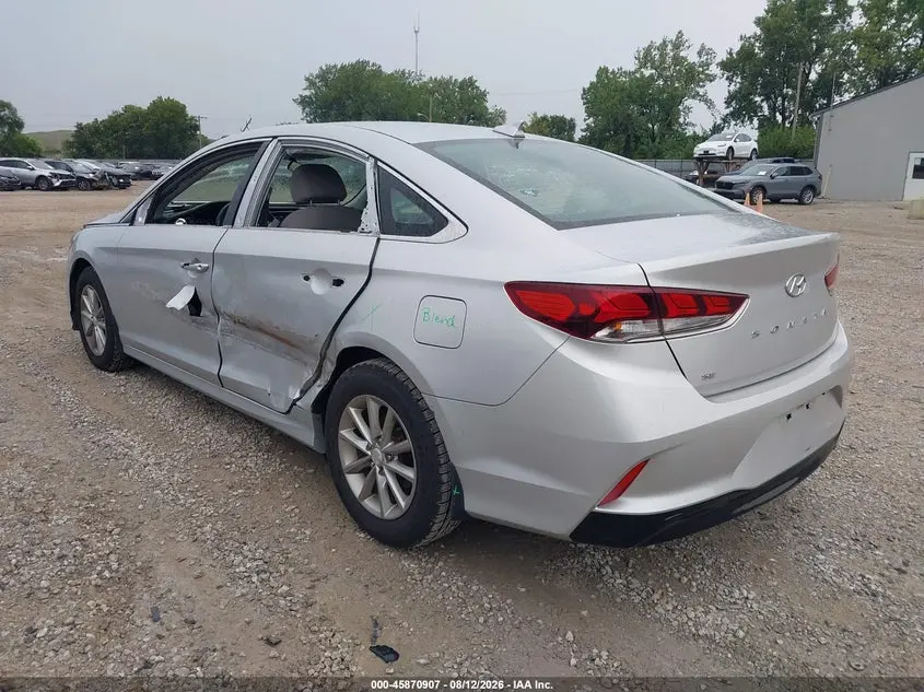 2018 HYUNDAI SONATA SE