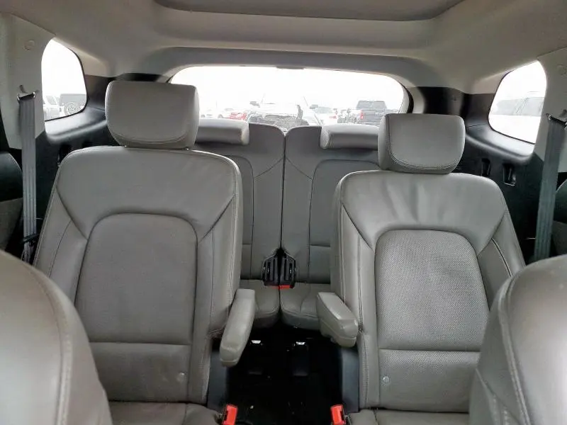 2015 HYUNDAI SANTA FE GLS  