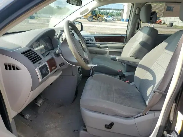 2010 CHRYSLER TOWN & COUNTRY TOURING  
