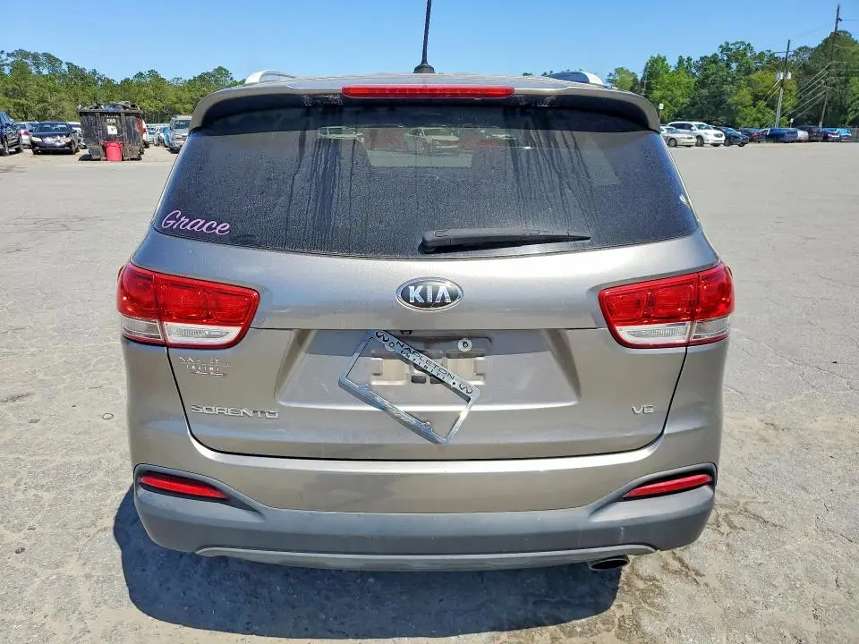 2017 KIA SORENTO LX V6  