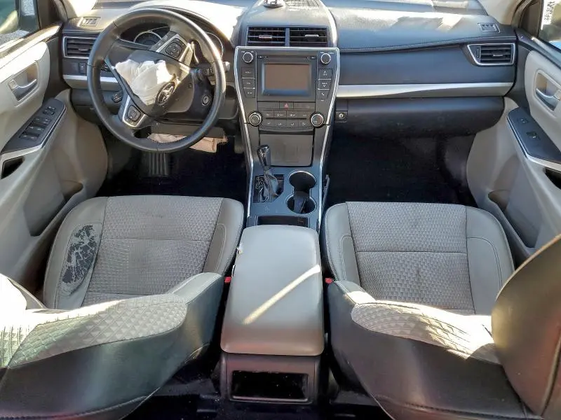 2015 TOYOTA CAMRY LE  