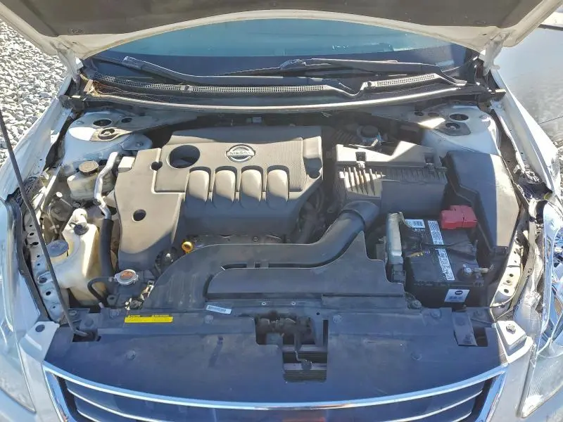 2010 NISSAN ALTIMA BASE  