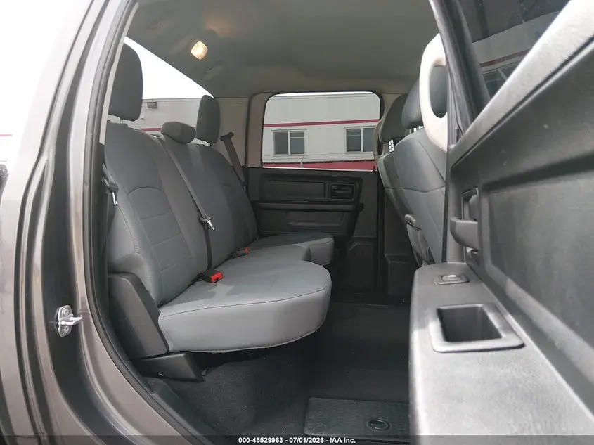 2018 RAM 1500 TRADESMAN  4X4 5'7 BOX