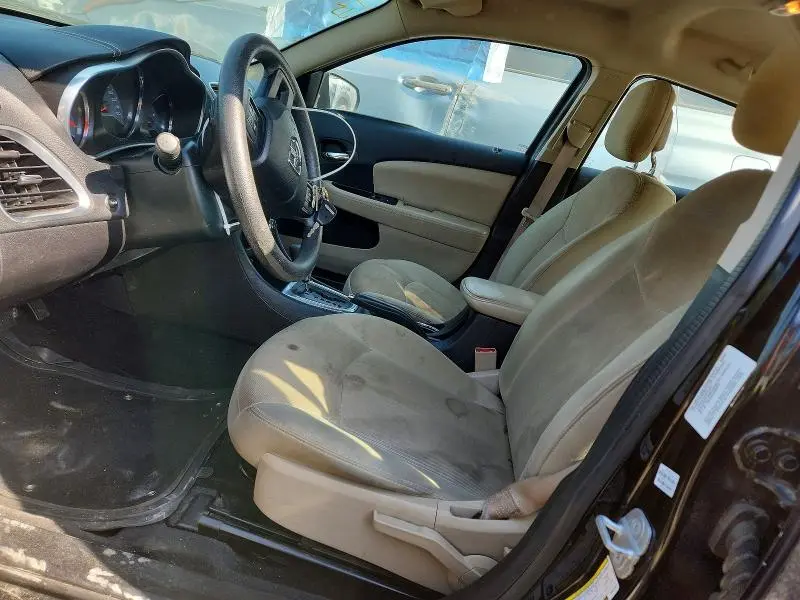 2013 DODGE AVENGER SE  
