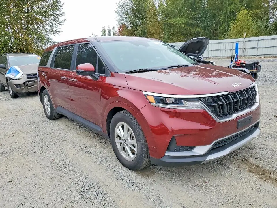 2024 KIA CARNIVAL LX  