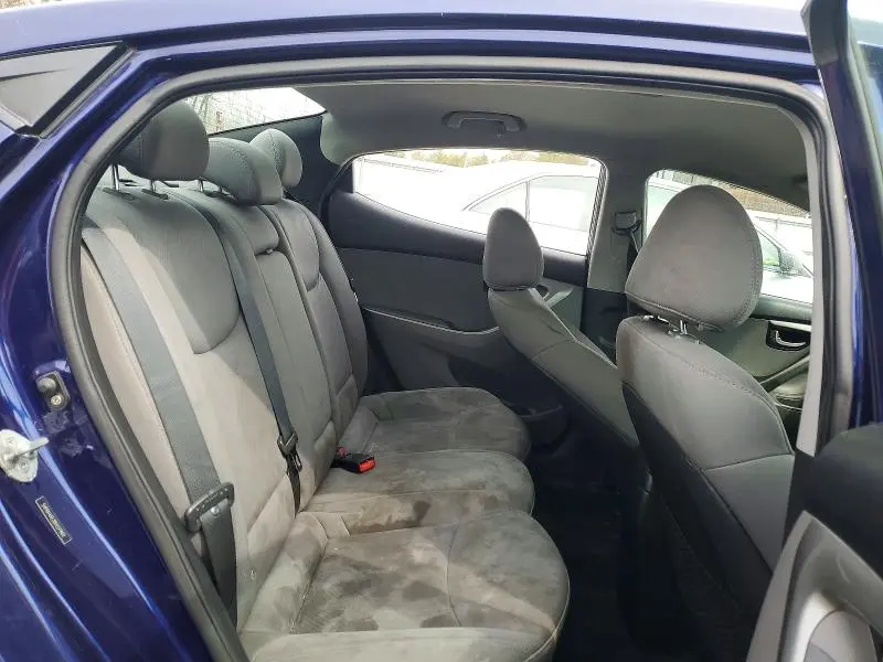 2011 HYUNDAI ELANTRA GLS  