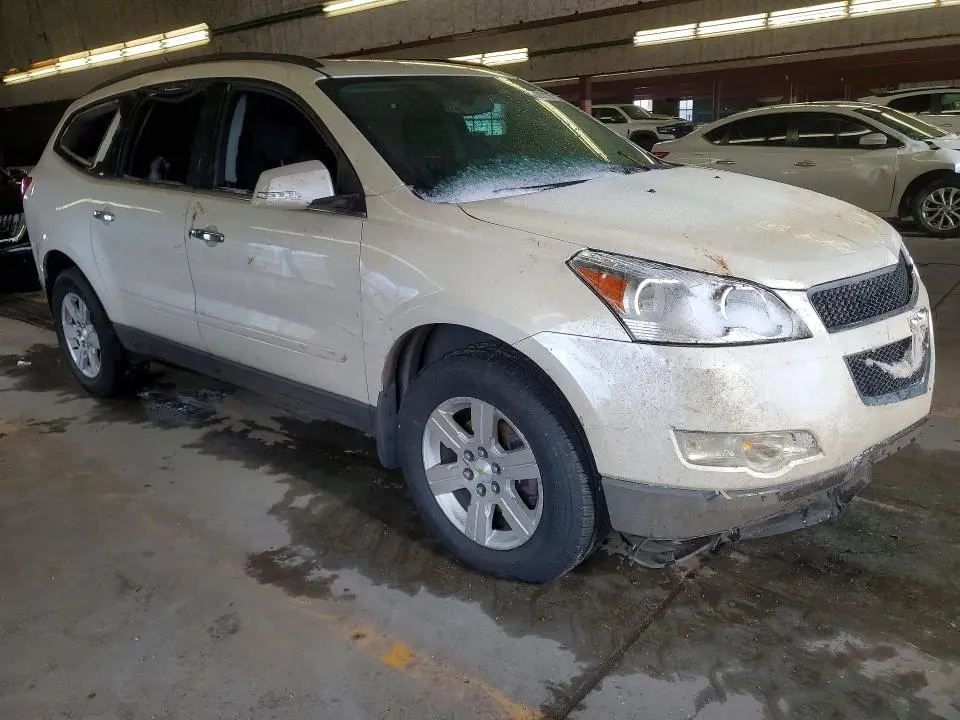 2012 CHEVROLET TRAVERSE LT  