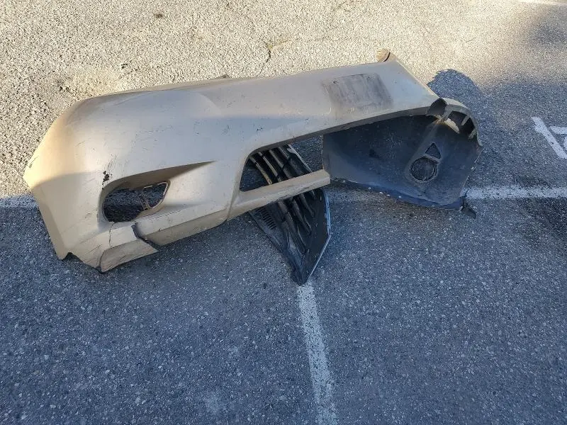 2012 TOYOTA SIENNA LE 8-PASSENGER  