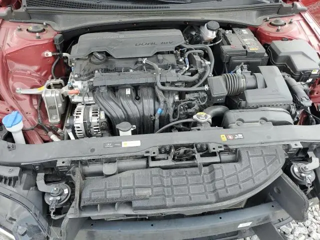 2024 HYUNDAI ELANTRA SEL  