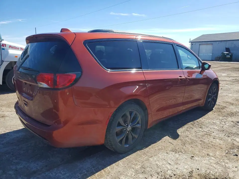 2018 CHRYSLER PACIFICA TOURING L PLUS  