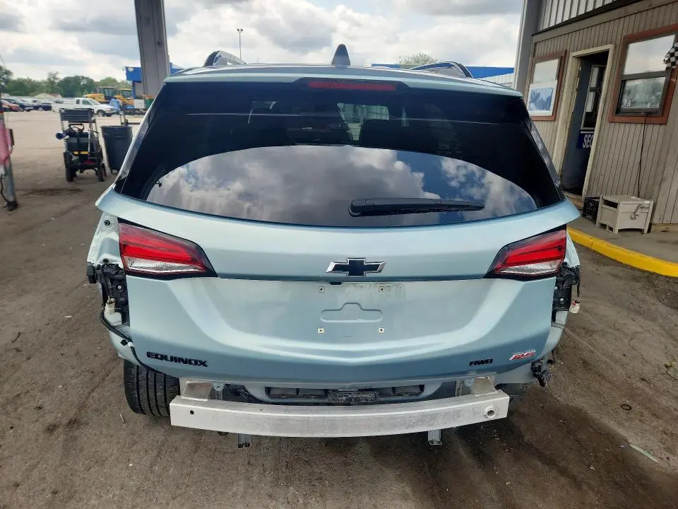 2022 CHEVROLET EQUINOX RS  