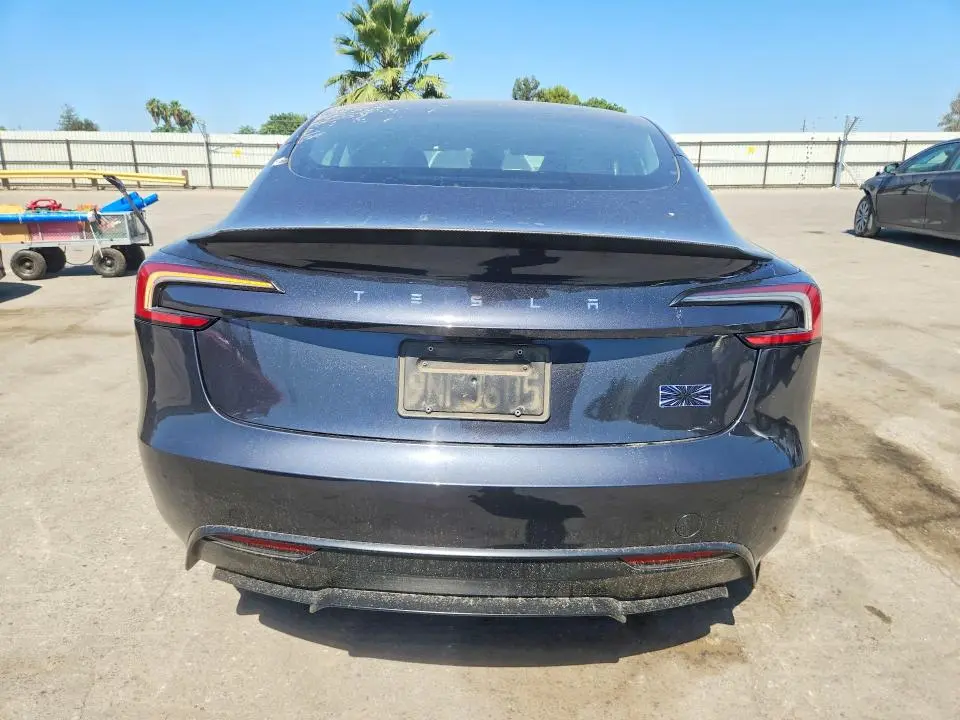 2024 TESLA MODEL 3   