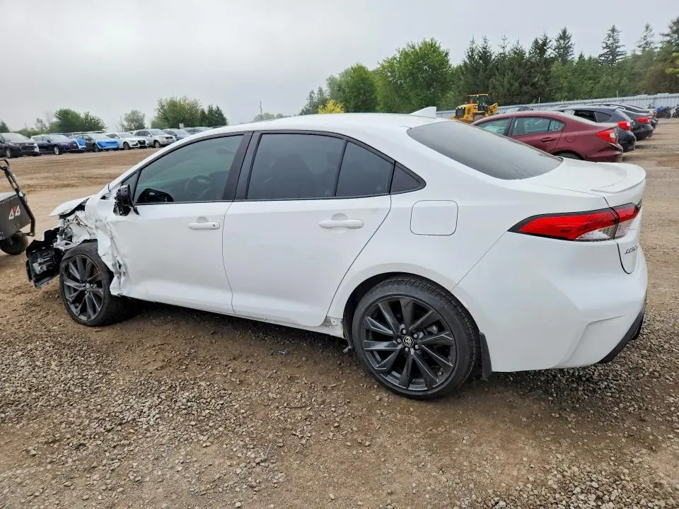 2024 TOYOTA COROLLA SE  