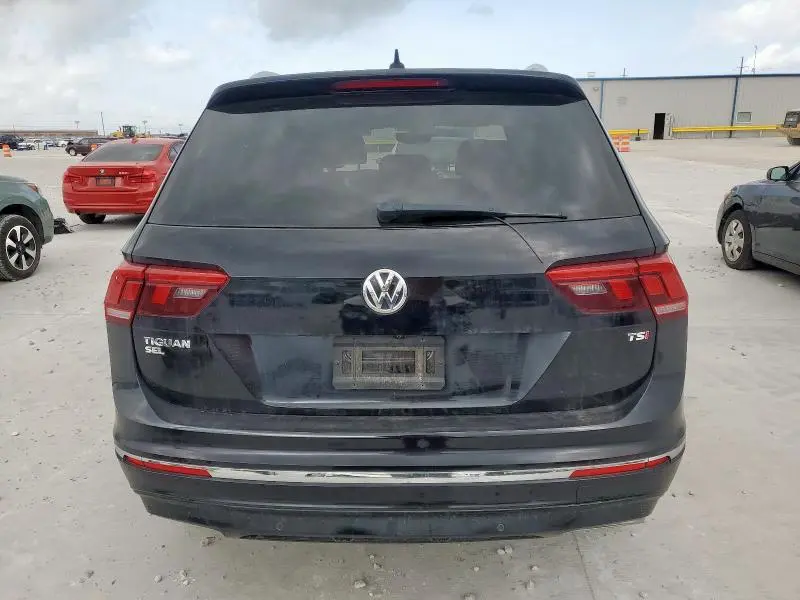 2018 VOLKSWAGEN TIGUAN SE  