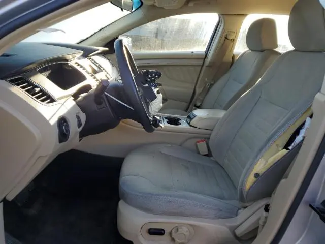 2018 FORD TAURUS SE  