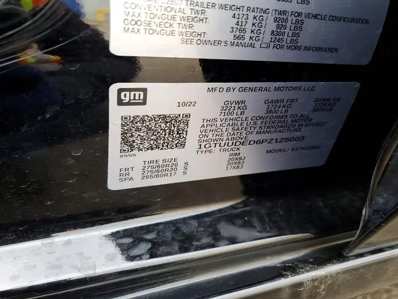 2023 GMC SIERRA K1500 SLT  