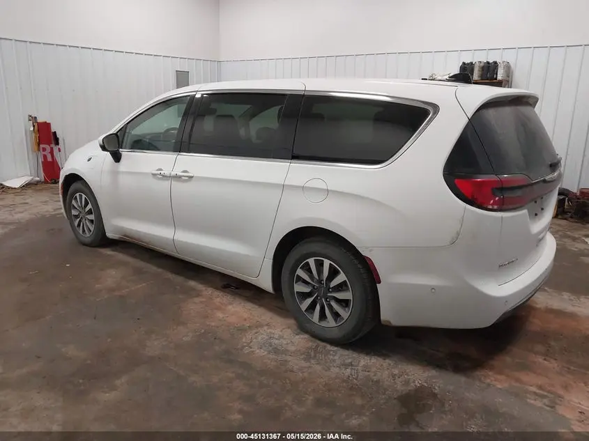 2023 CHRYSLER PACIFICA HYBRID TOURING L