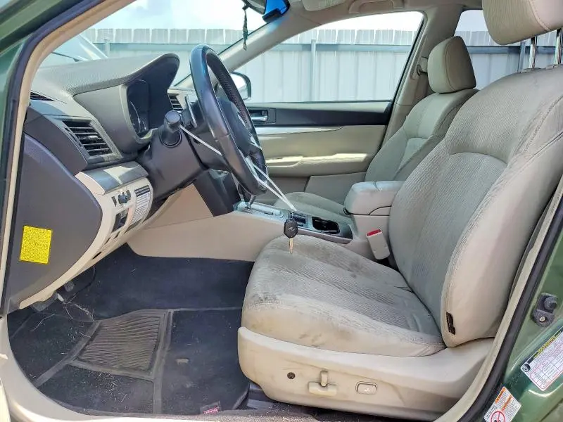 2010 SUBARU OUTBACK 2.5I PREMIUM  