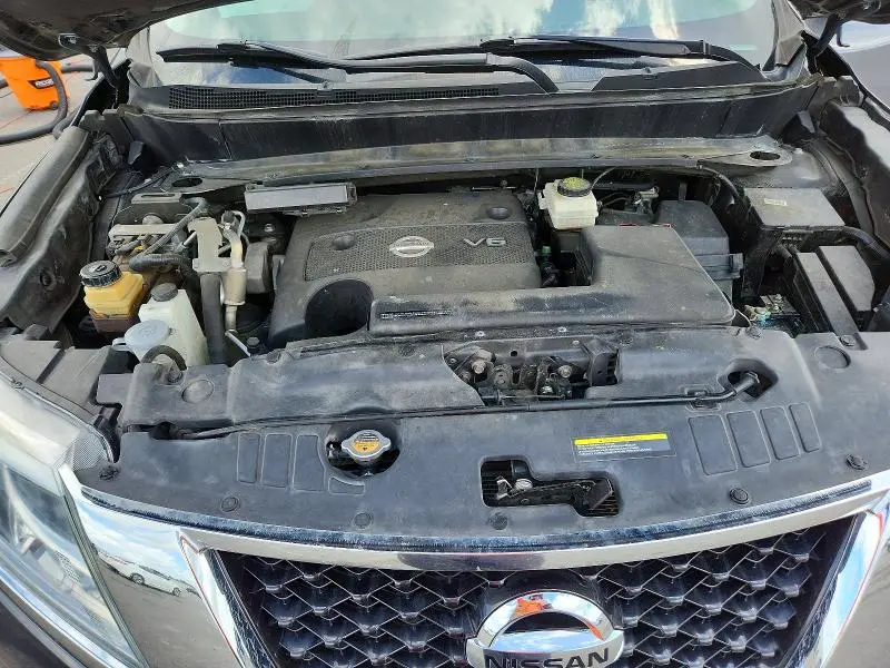2015 NISSAN PATHFINDER S  