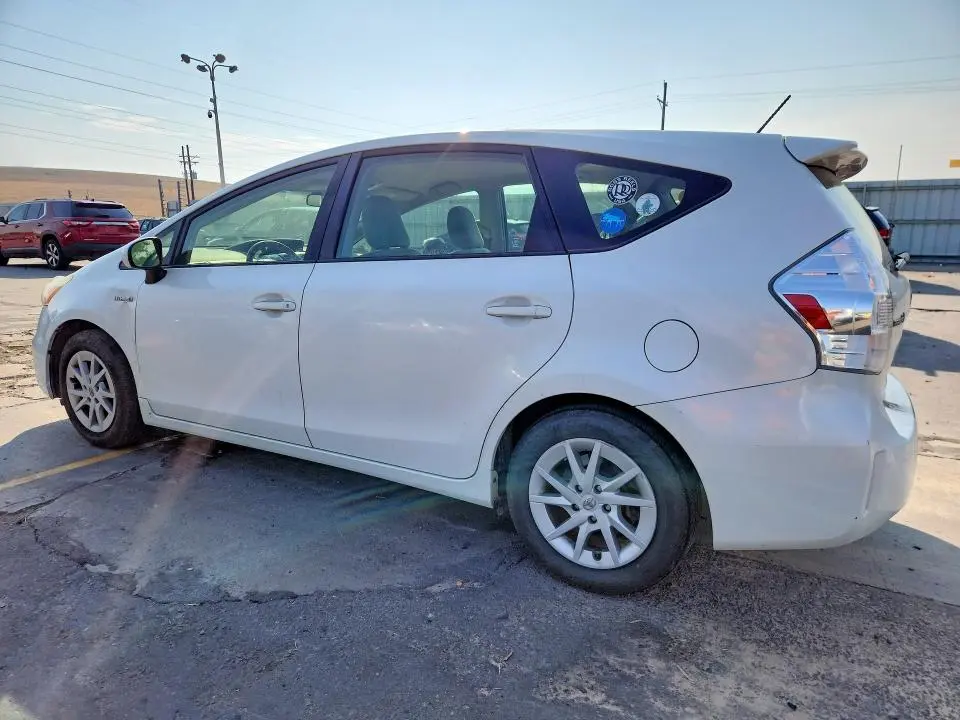 2013 TOYOTA PRIUS V TWO  