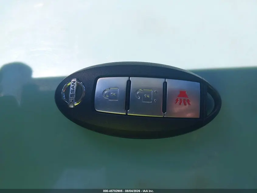 2013 NISSAN JUKE SL