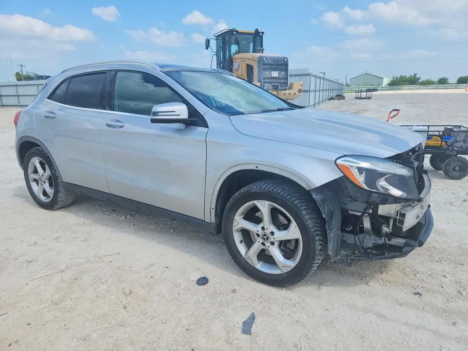 2018 MERCEDES-BENZ GLA 250   