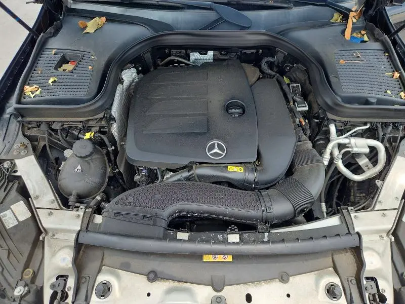 2021 MERCEDES-BENZ GLC 300  