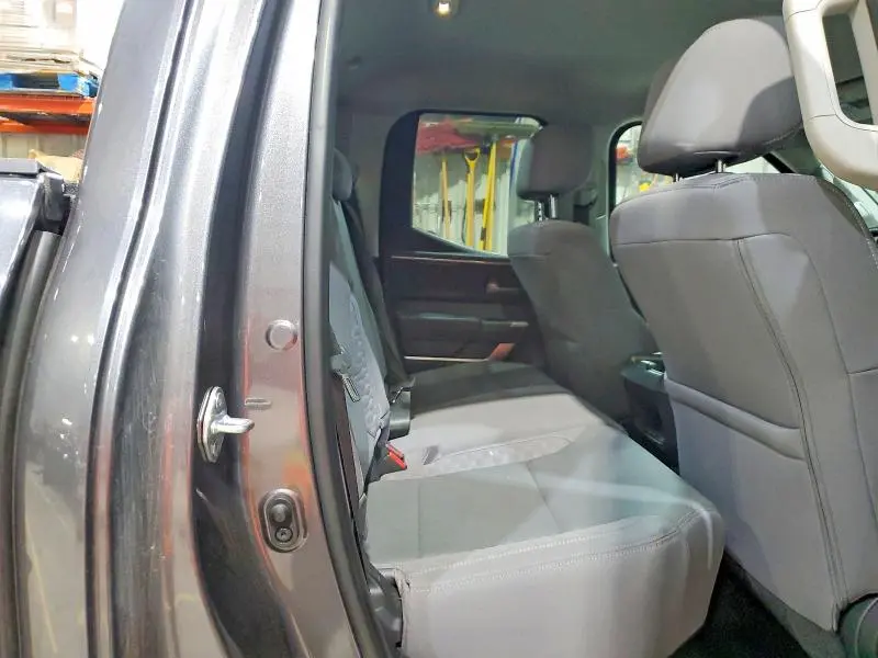 2023 TOYOTA TUNDRA DOUBLE CAB SR  