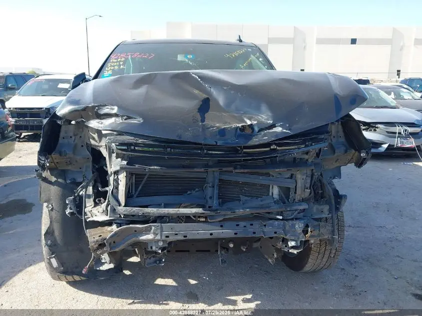 2022 CHEVROLET SUBURBAN 2WD RST