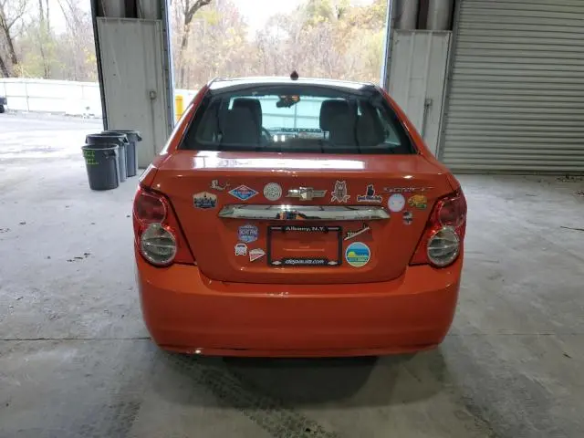 2012 CHEVROLET SONIC LT  