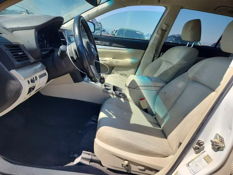 2010 SUBARU OUTBACK 2.5I PREMIUM  