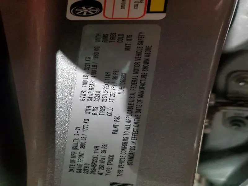 2025 RAM 1500 LARAMIE  