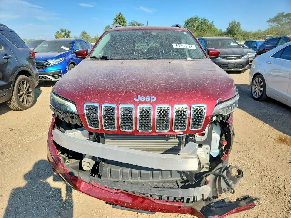 2019 JEEP CHEROKEE LATITUDE PLUS  