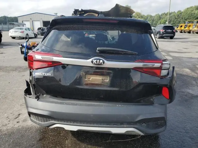2021 KIA SELTOS LX  