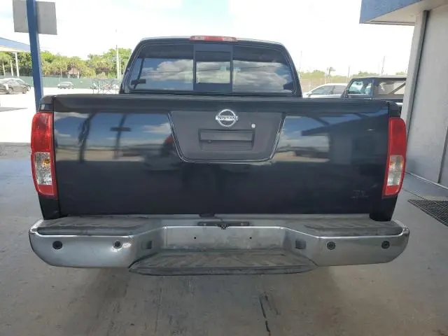2015 NISSAN FRONTIER S  