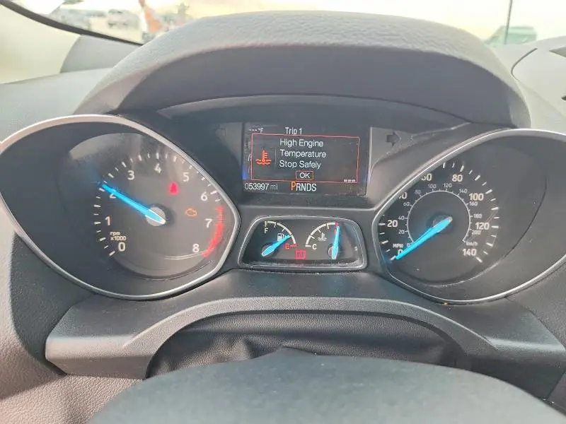 2017 FORD ESCAPE SE  