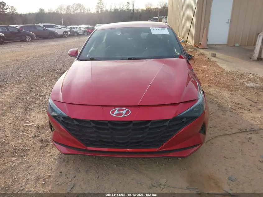2021 HYUNDAI ELANTRA SEL