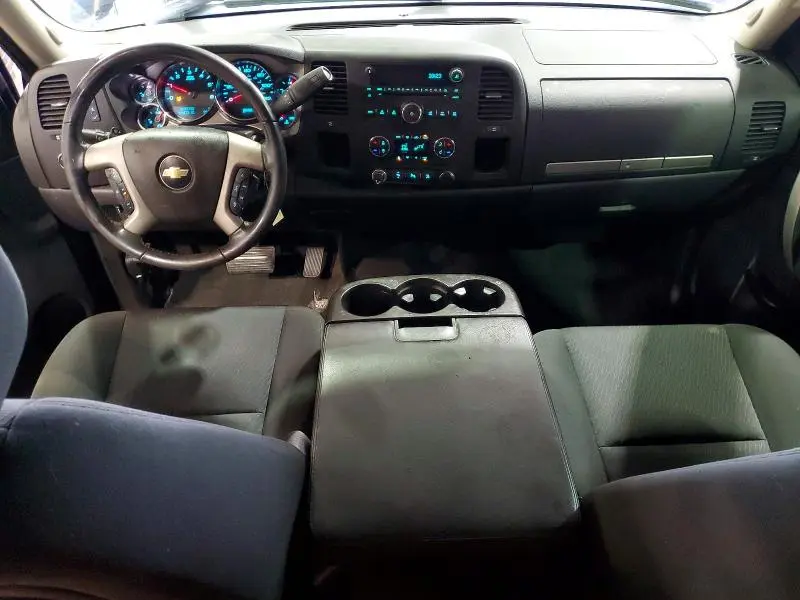 2011 CHEVROLET SILVERADO C1500 LT  