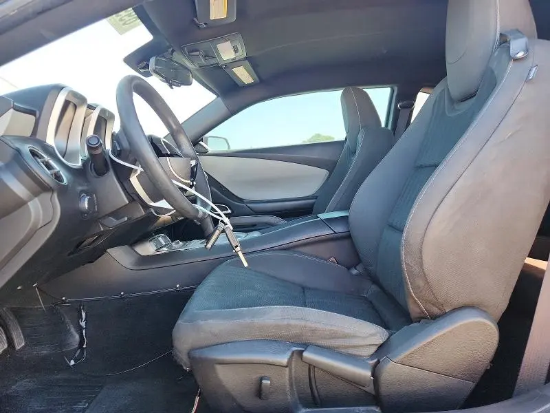 2011 CHEVROLET CAMARO LS  
