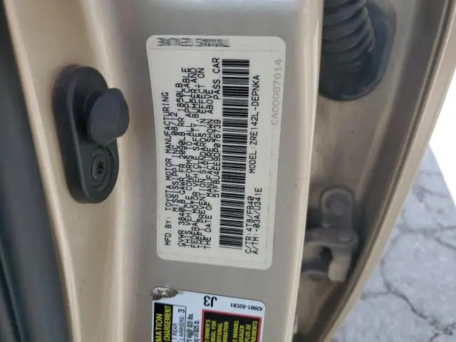 2013 TOYOTA COROLLA BASE  
