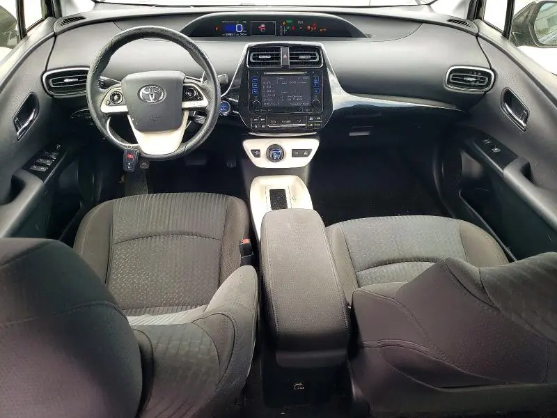 2016 TOYOTA PRIUS THREE  