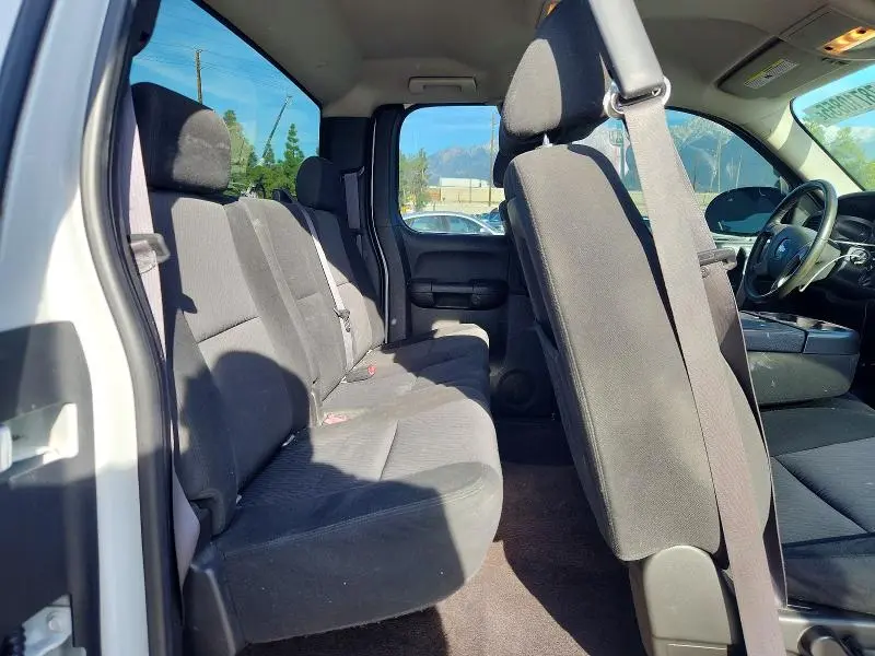 2011 CHEVROLET SILVERADO C1500 LT  