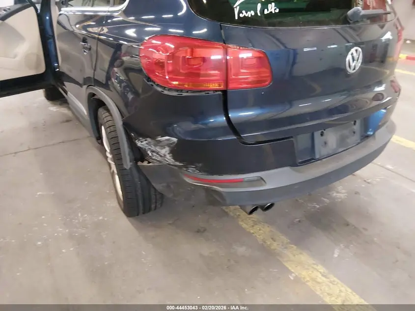2013 VOLKSWAGEN TIGUAN SE