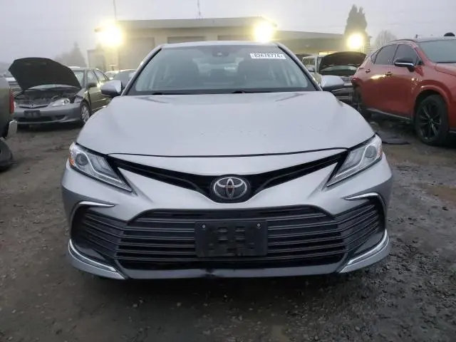 2023 TOYOTA CAMRY XLE  