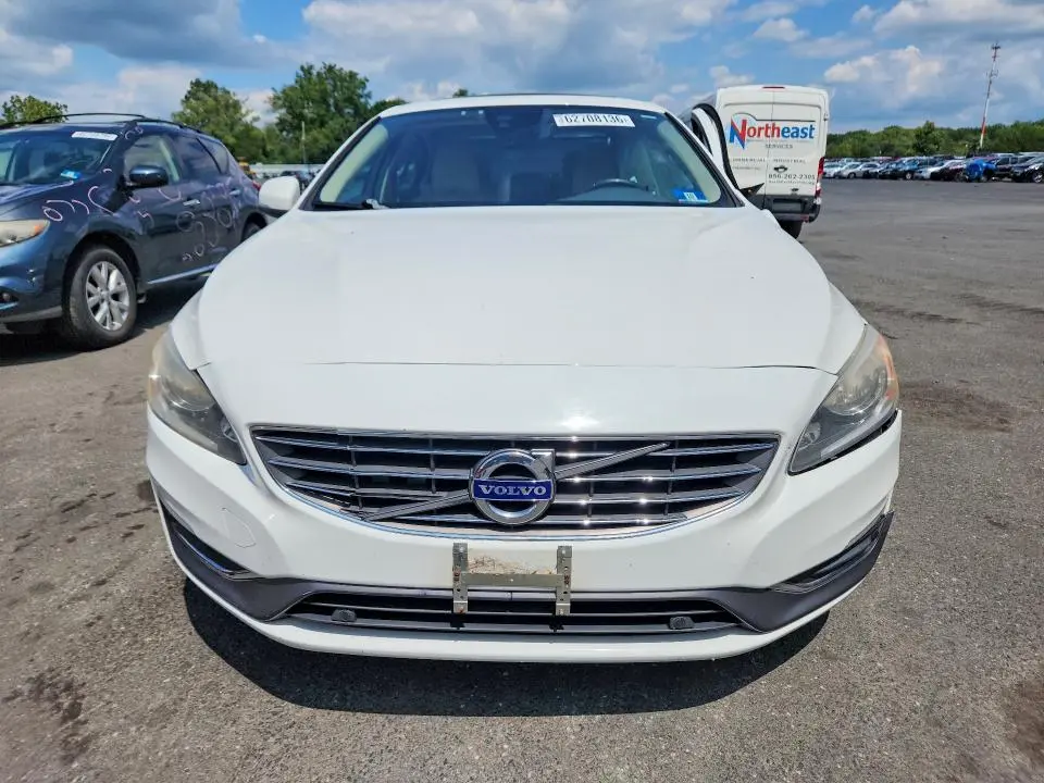 2016 VOLVO S60 PREMIER  