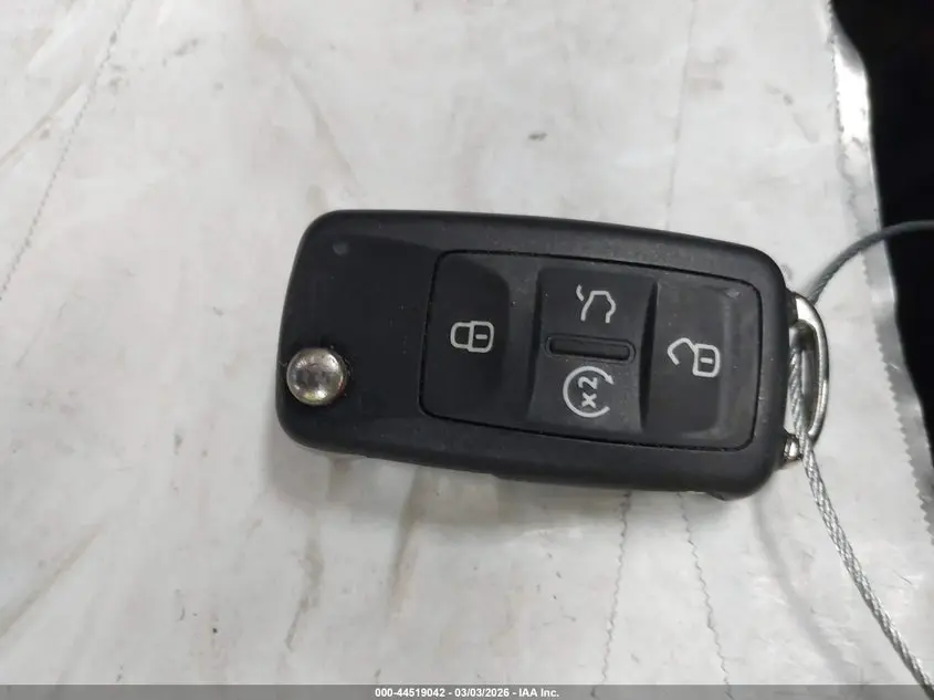 2013 VOLKSWAGEN PASSAT 2.0L TDI SEL PREMIUM