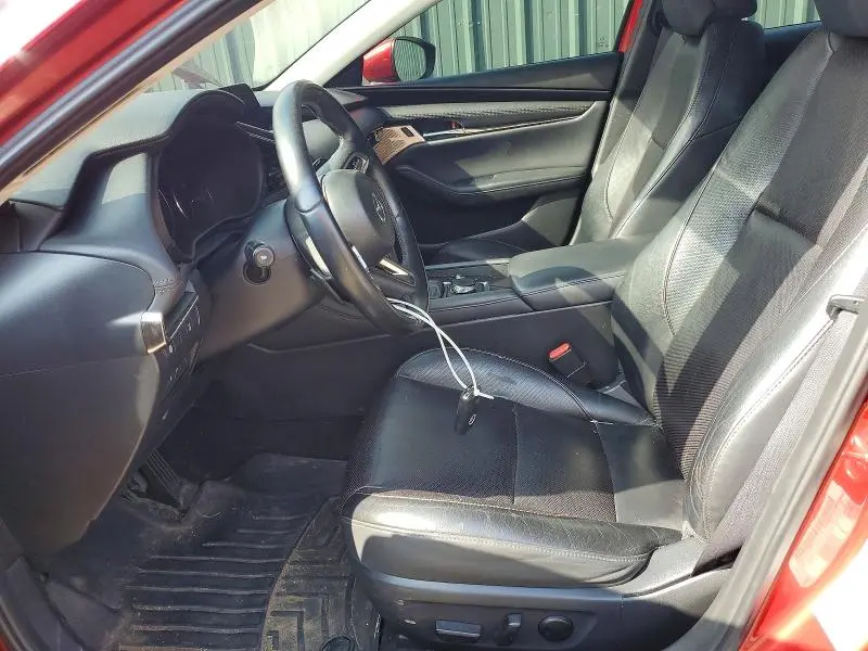 2019 MAZDA 3 PREMIUM  
