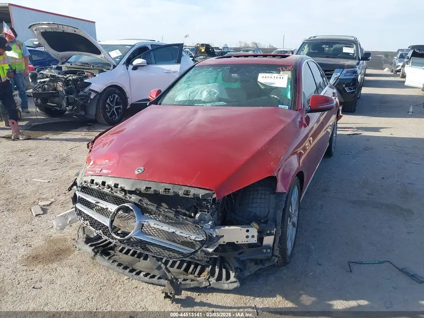 2018 MERCEDES-BENZ C 300  