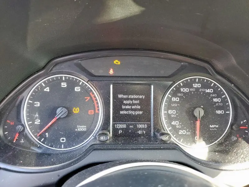 2010 AUDI Q5 PREMIUM PLUS  