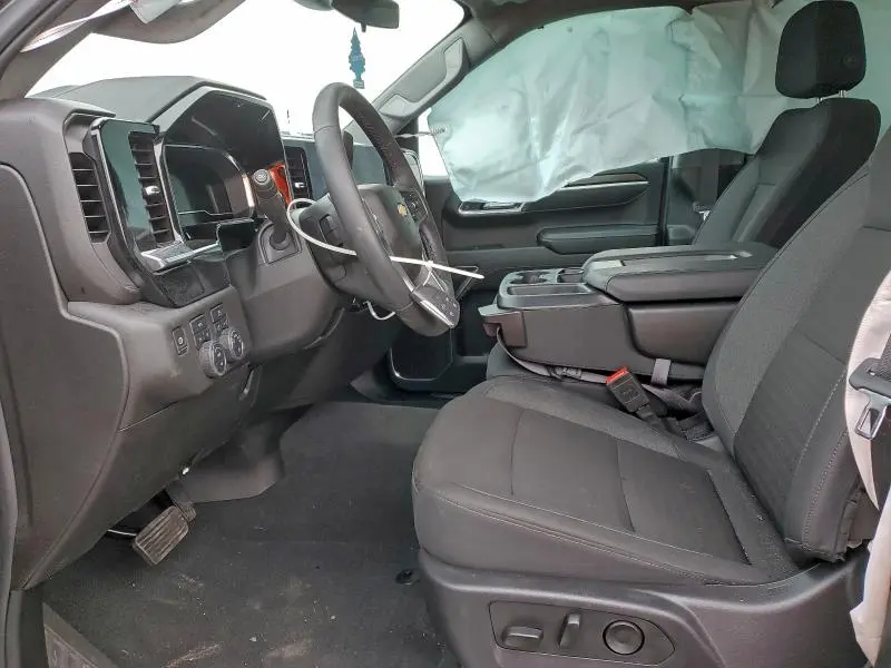 2025 CHEVROLET SILVERADO K1500 LT-L  